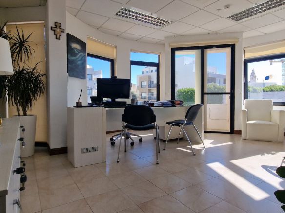 Office Space in Naxxar 210sqm