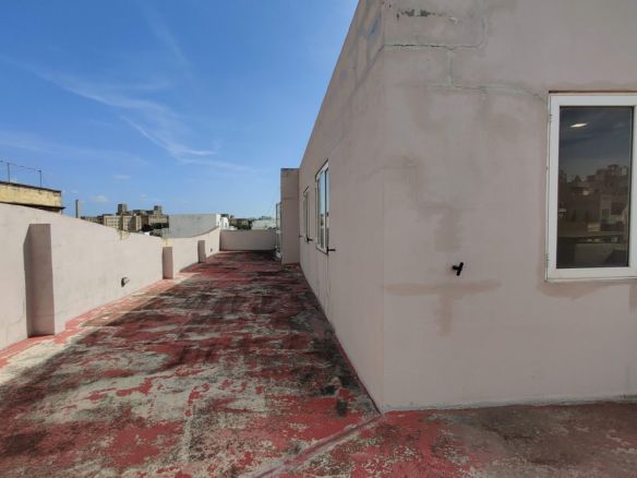 Rent Office in Gzira