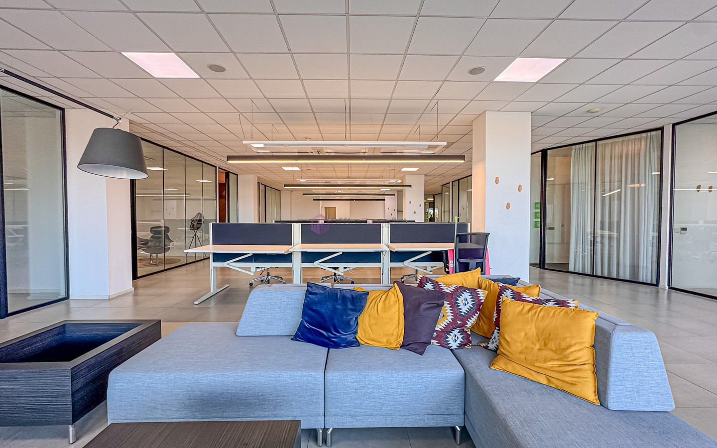 Office in Commercial Centre in Open Plan