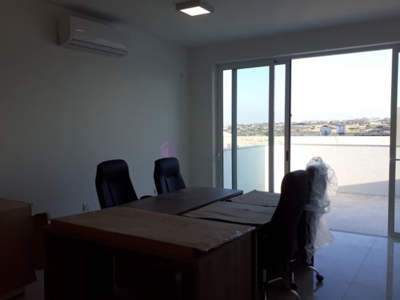 Rent Office in Attard
