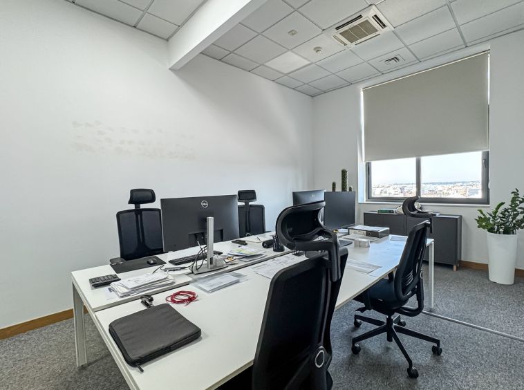 Office Space on One Floor in Office Block Malta