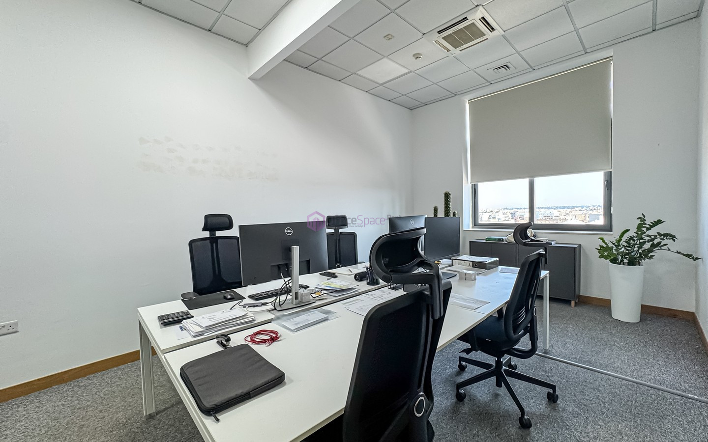 Office Space on One Floor in Office Block Malta