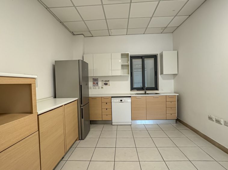 Office Space on One Floor in Office Block Malta