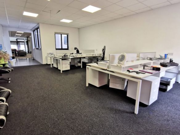 Rent Office Block in Birkirkara