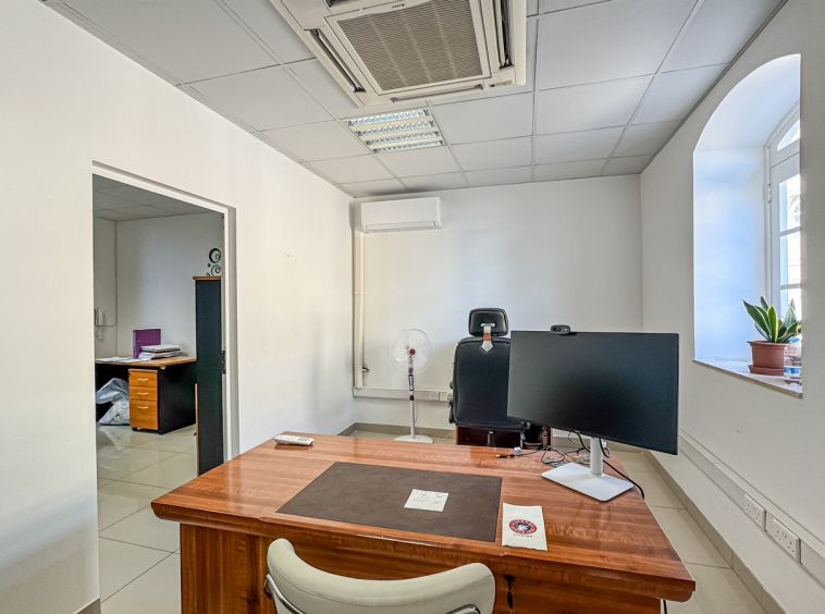 85sqm Office Naxxar