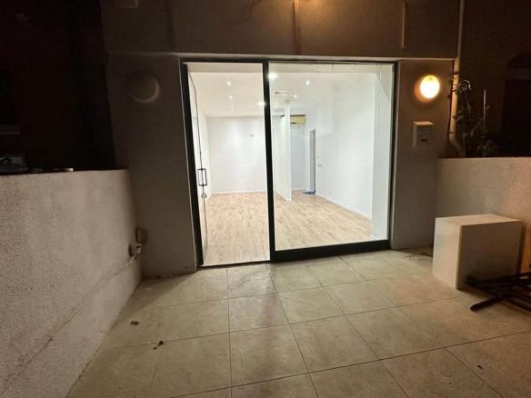 Rent Shop Office Iklin