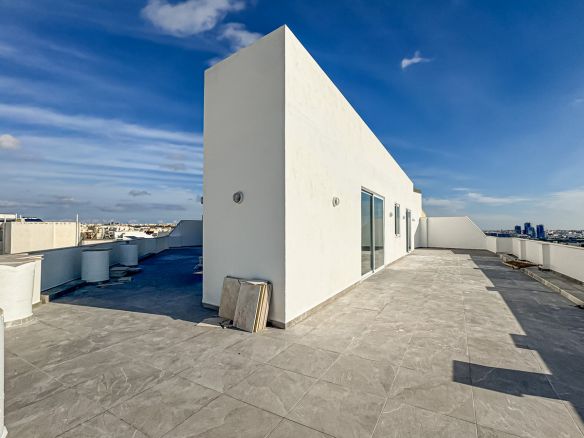 Rent Attard Office Block