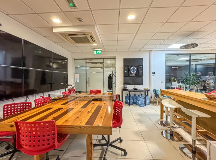 Modern Offices St Julians Long Lets