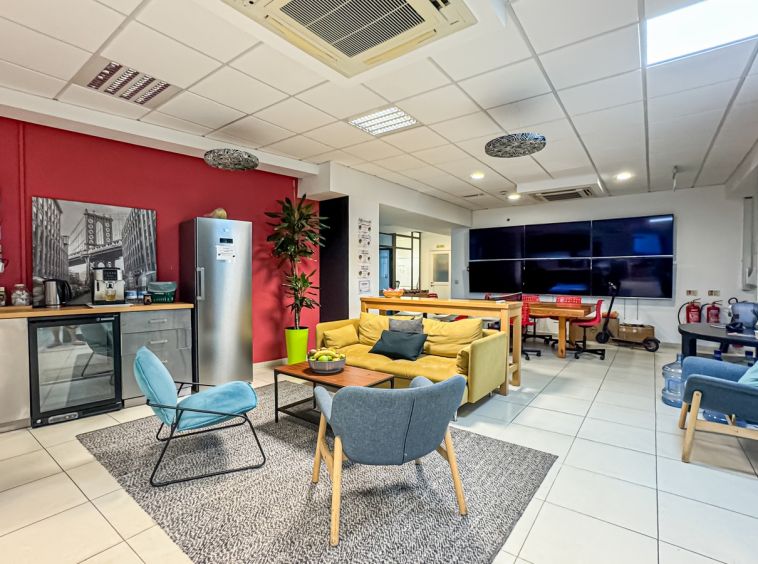 Modern Offices St Julians Long Lets