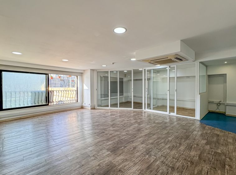 Rent St Julians Offices Seafront