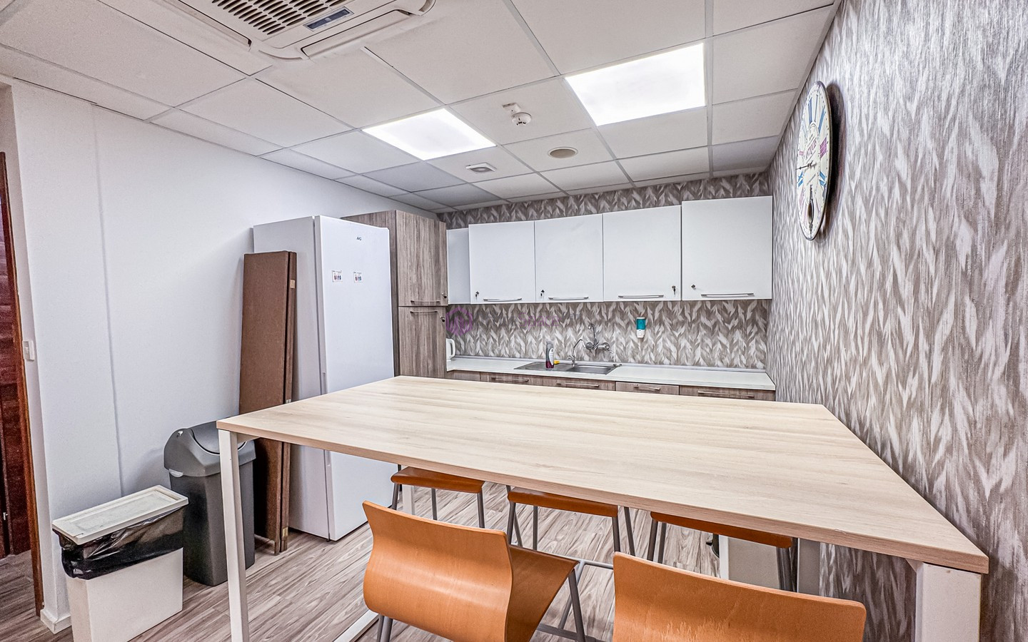 Open Plan Office in Malta St Venera