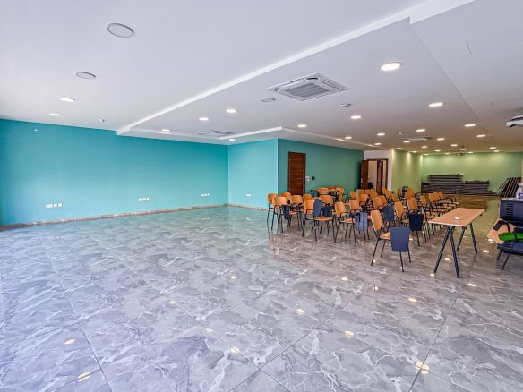 Rent 30 Desk Office Malta