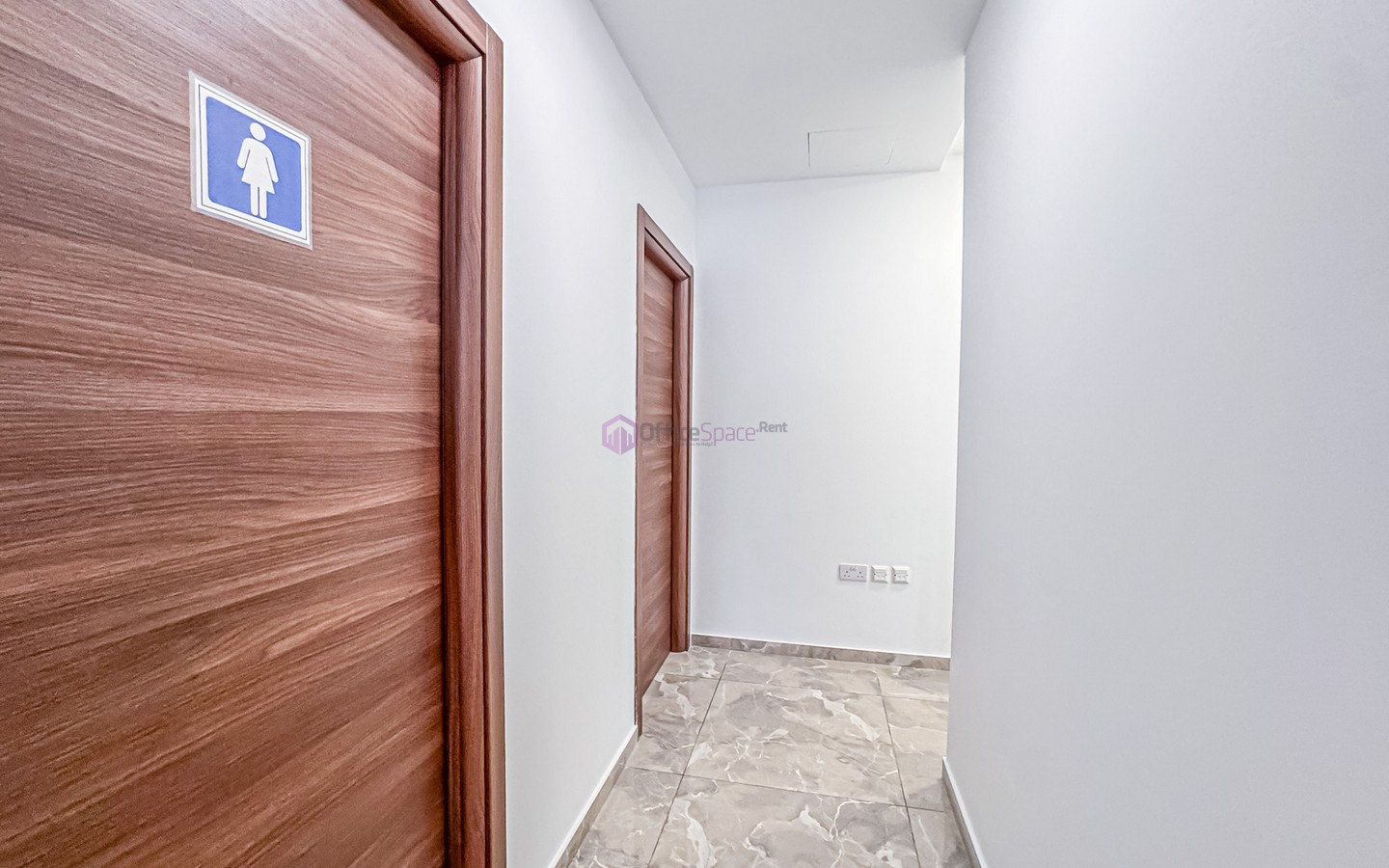 Rent 30 Desk Office Malta