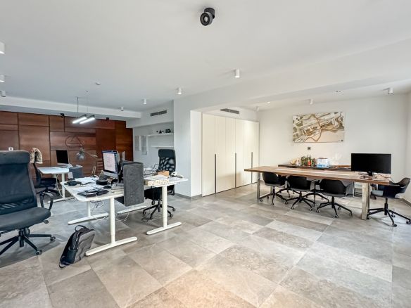 Modern Office Space Mosta To Let