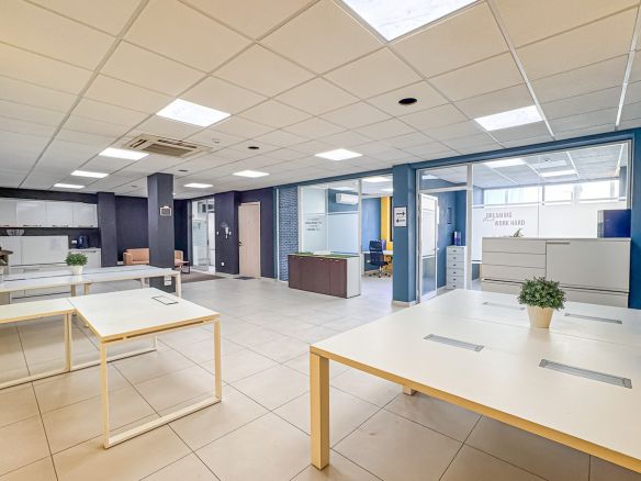 Rent Modern Office in Sliema