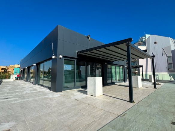 Amazing Penthouse Office St Julians