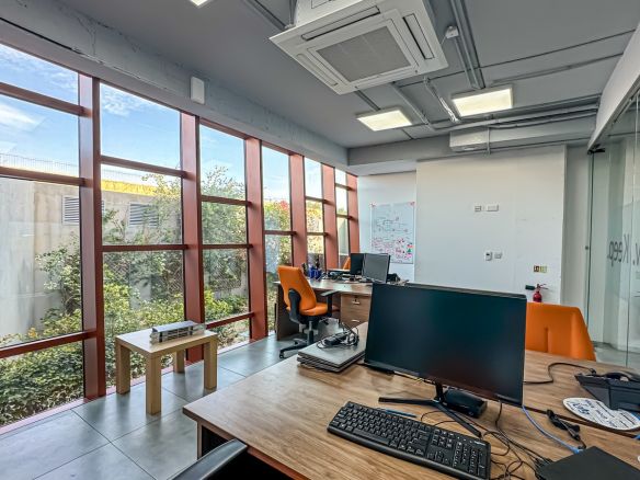 Office in Hal Lija Business Center