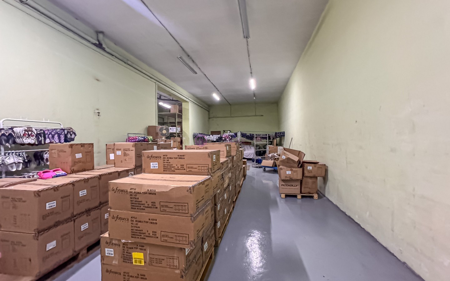 Office with Parking and Stores