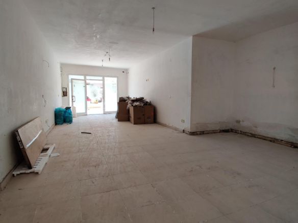 Commercial Space Attard