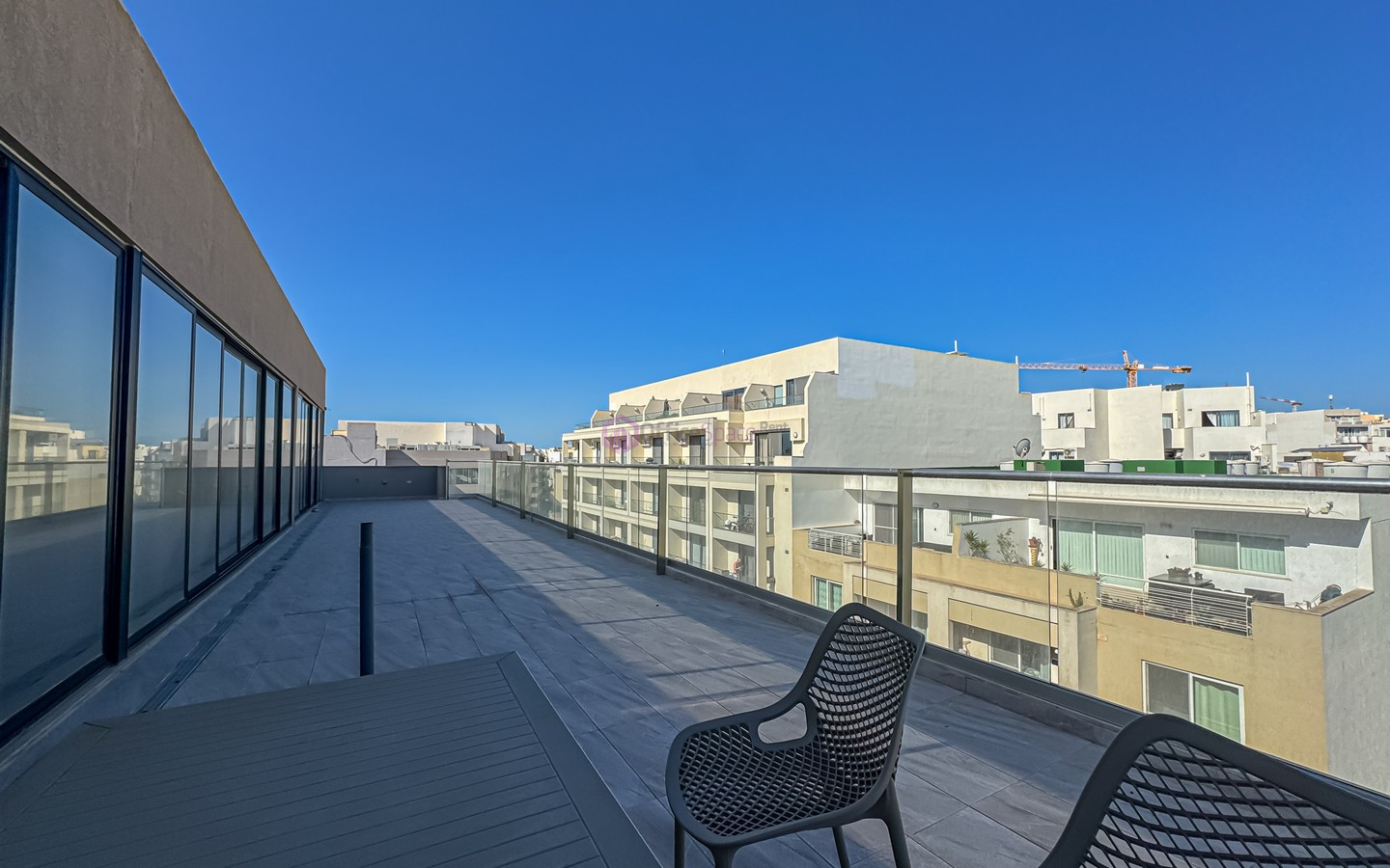 Penthouse Office To Let