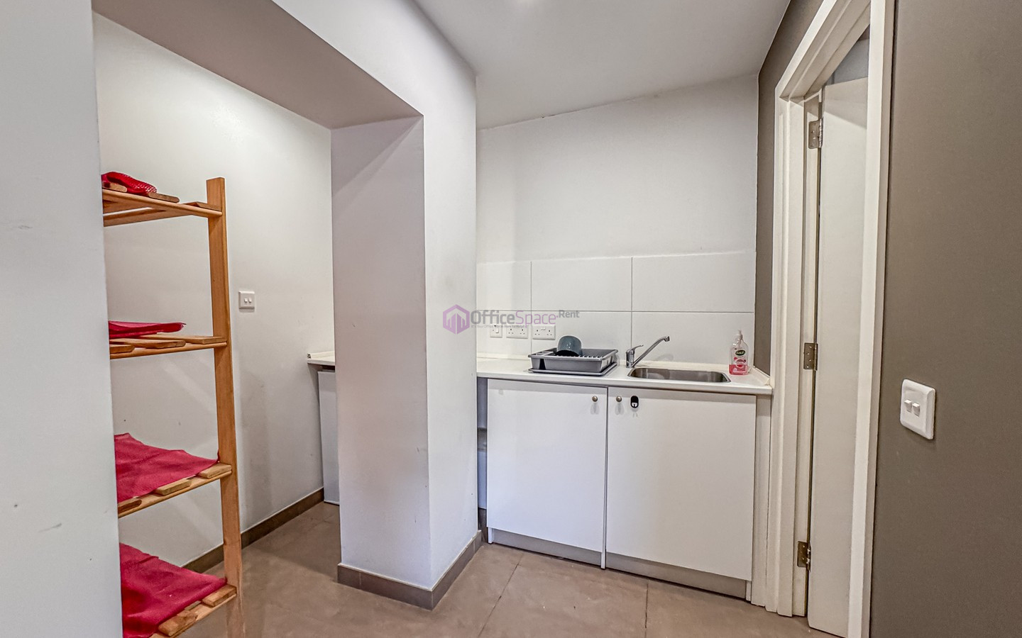 Office To Let Mosta