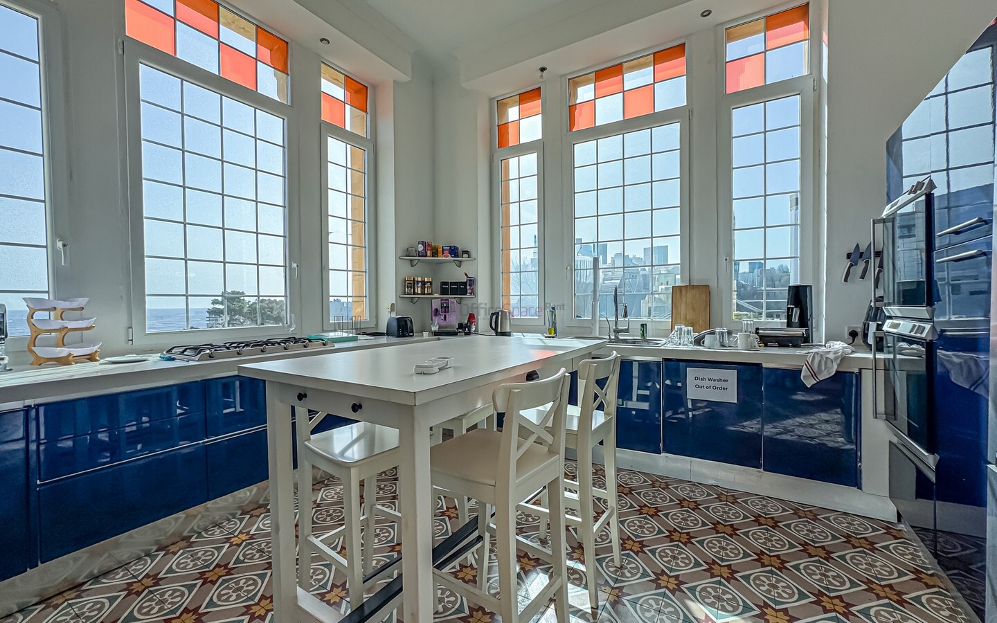 Iconic Villa Palazzo To Let St Julians