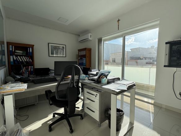 Office Space Attard