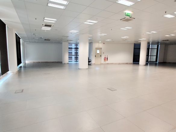 Business Centre Office To Let