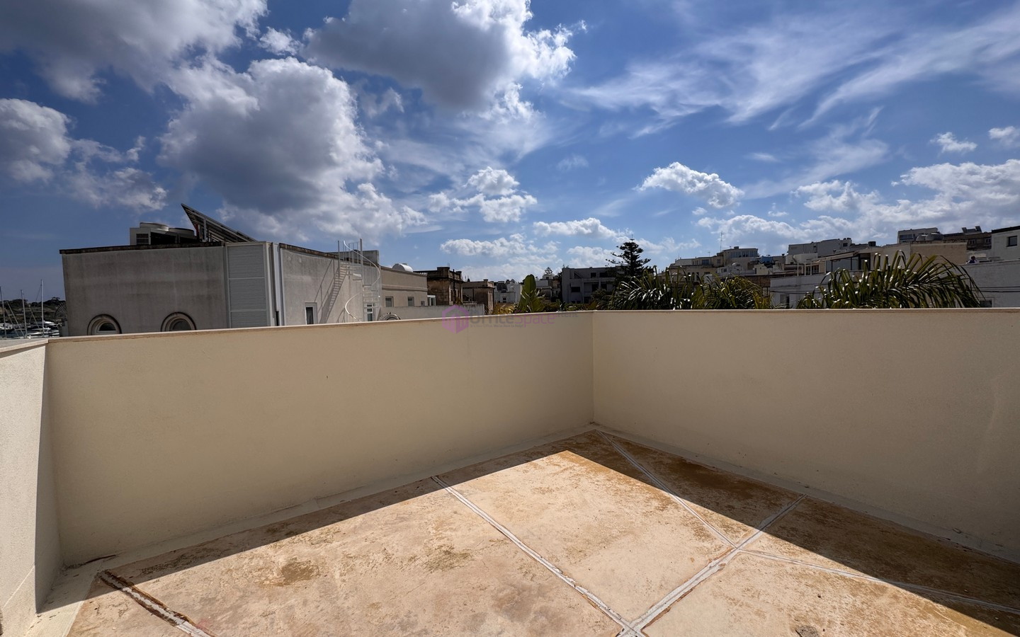 Prominent Villa To Let Ta Xbiex