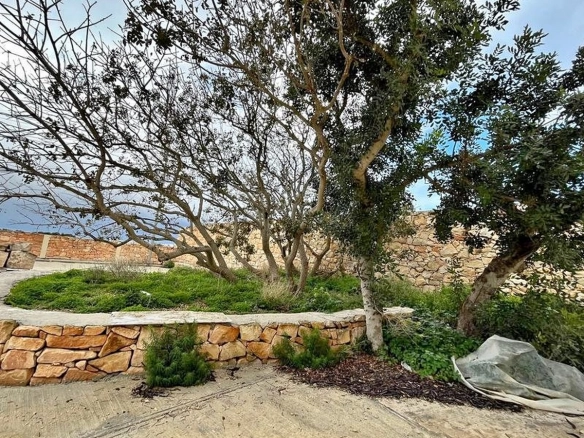 Commercial Property Villa Malta