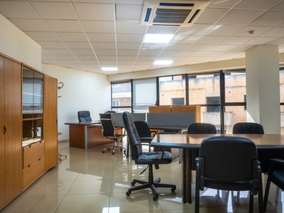 Spacious Ta Xbiex Office