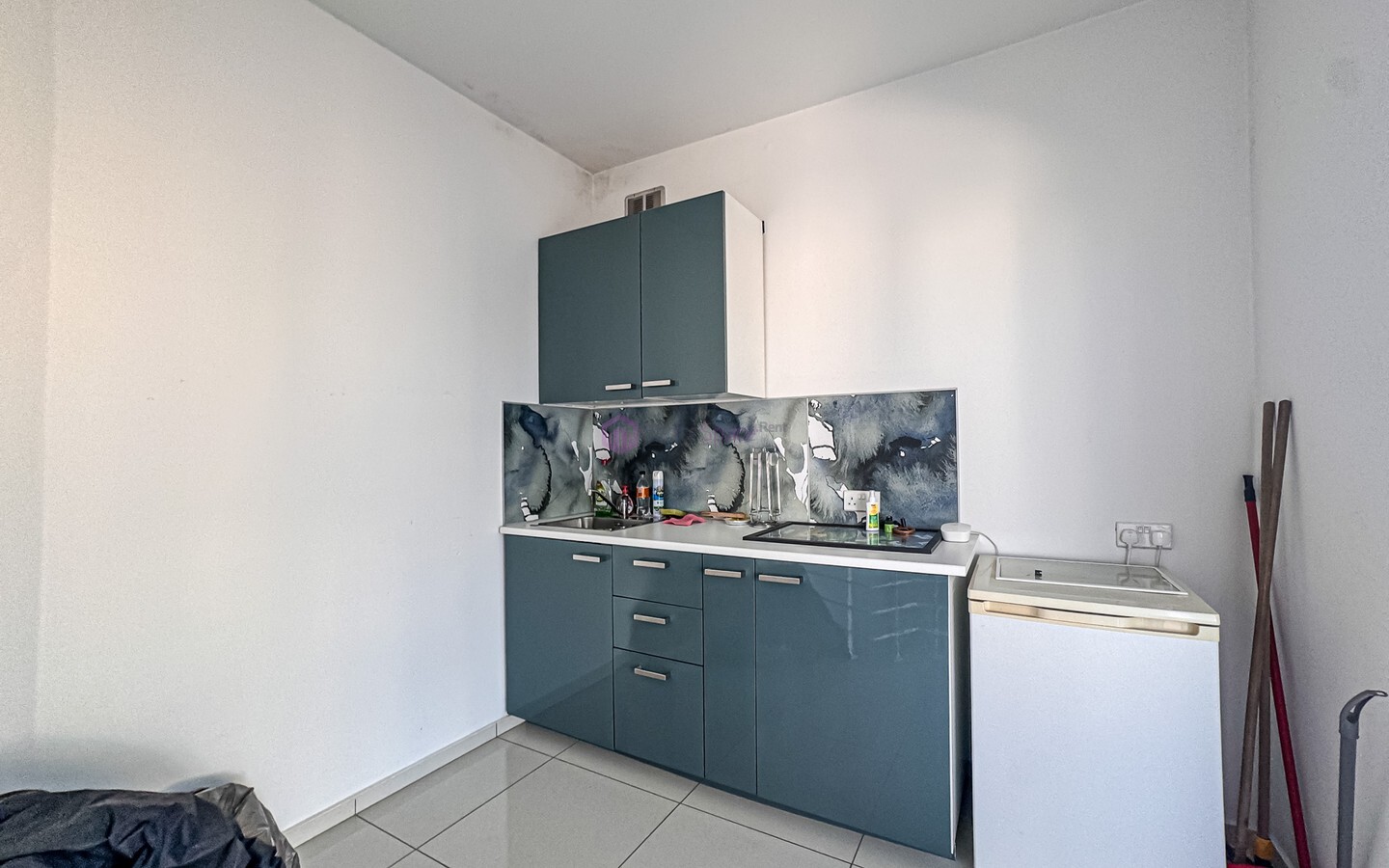 Rent Penthouse Office Gzira