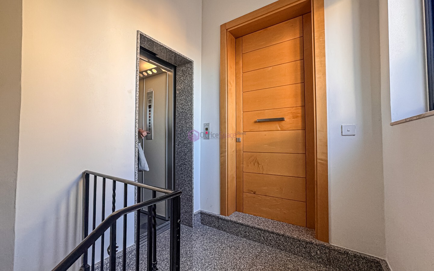 Rent Penthouse Office Gzira