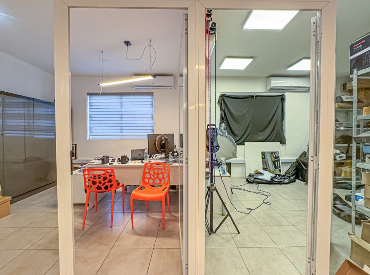 Office To Let in St Venera