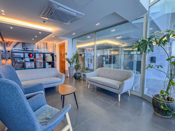 Seafront Tigne Point Sliema Office