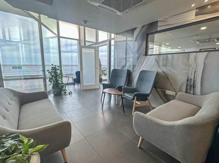 Seafront Tigne Point Sliema Office