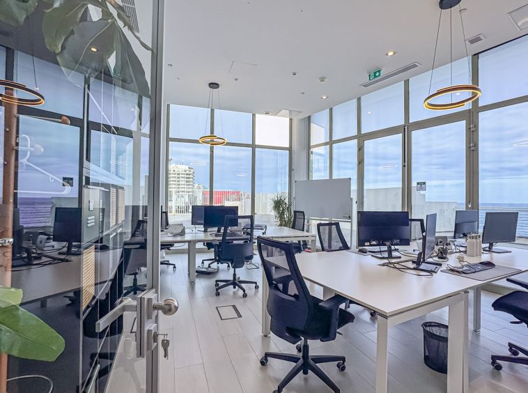 Tigne Point Sliema Office To Let