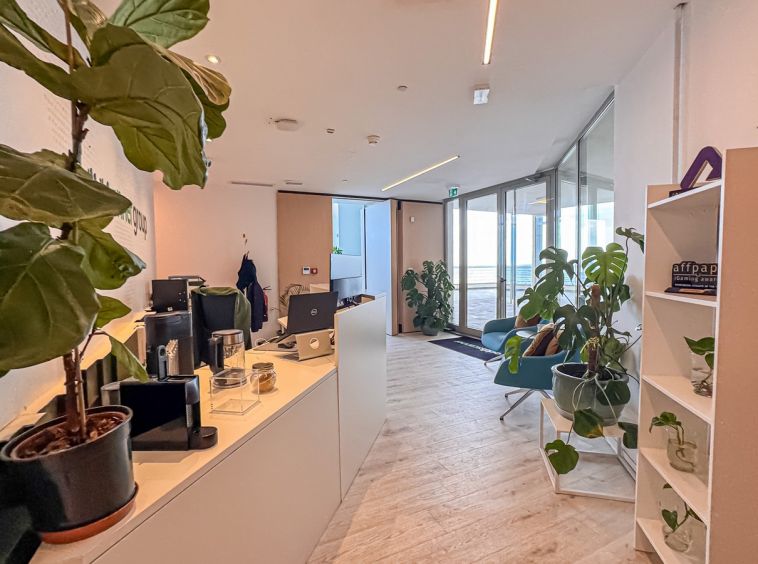 Tigne Point Sliema Office To Let