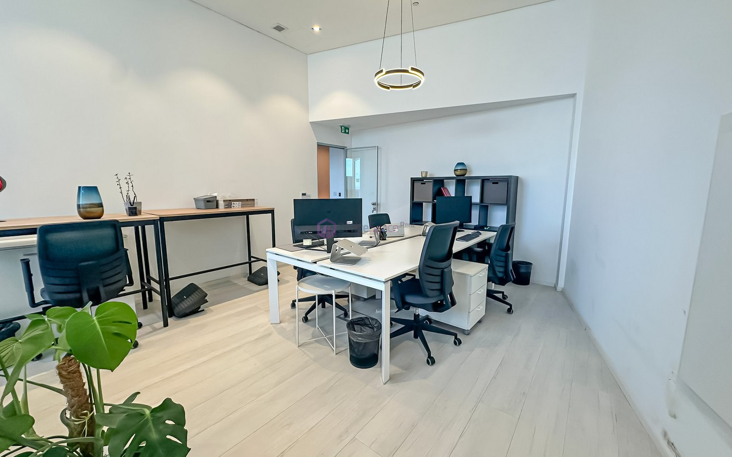 Tigne Point Sliema Office To Let