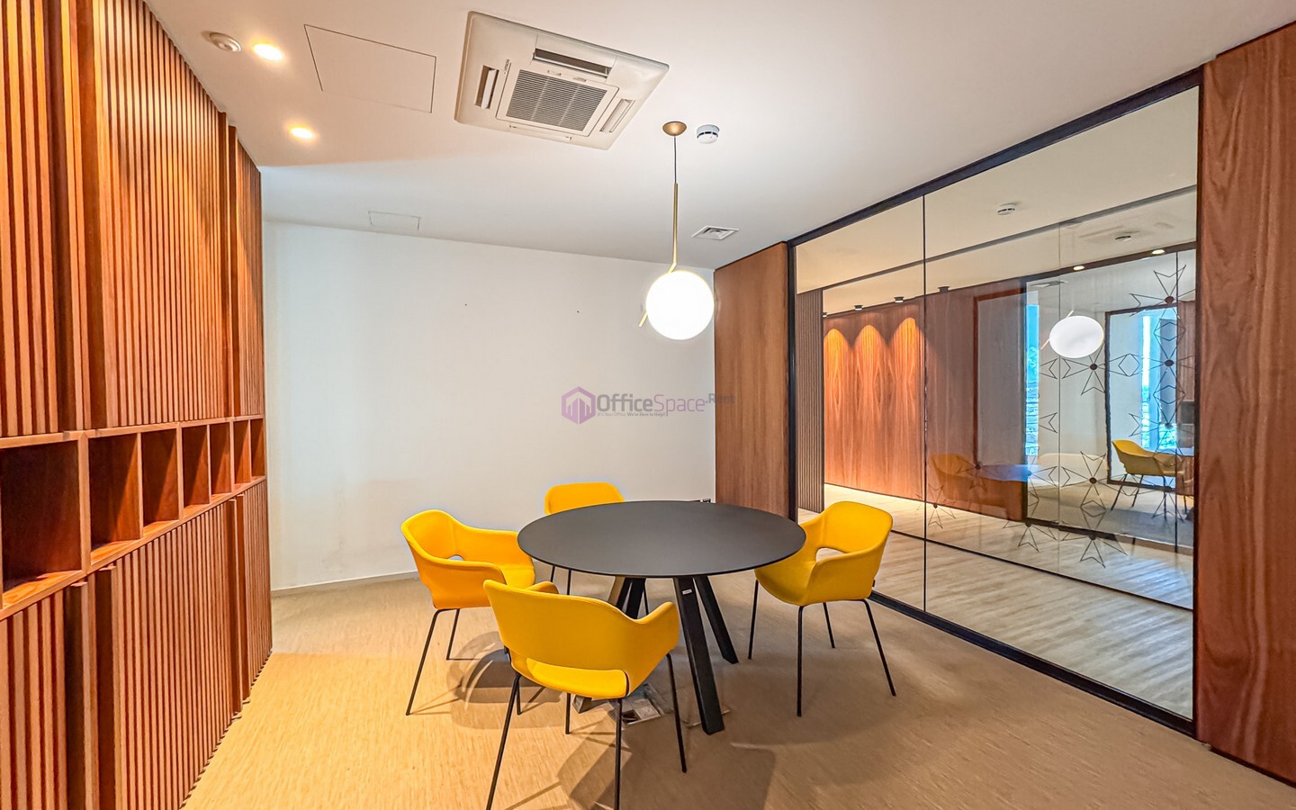 Designer Finished Penthouse Office To Let