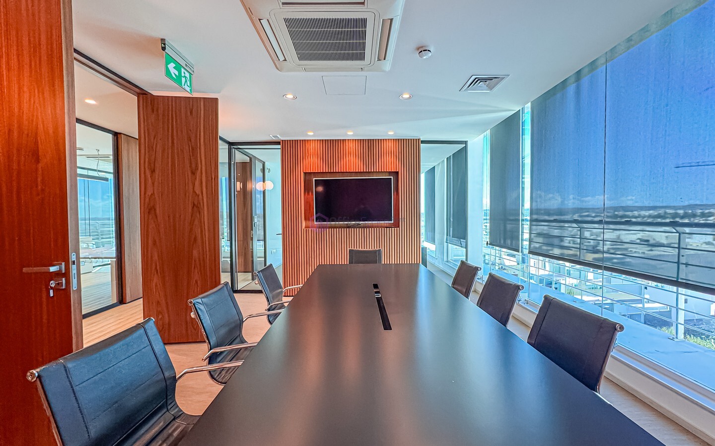 Designer Finished Penthouse Office To Let