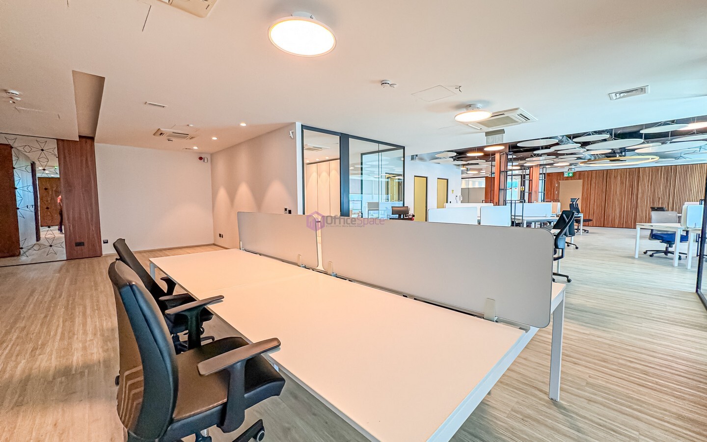 Designer Finished Penthouse Office To Let