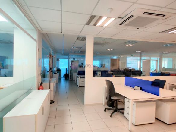 Modern Penthouse Offices To Let