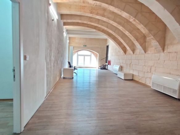 Waterfront Office To Let Valletta