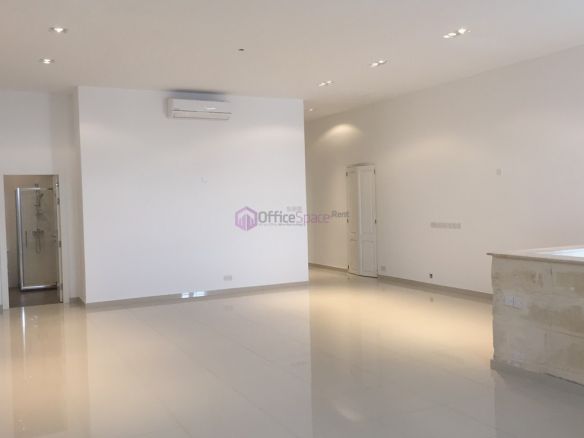 Office To Let in Valletta Waterfront