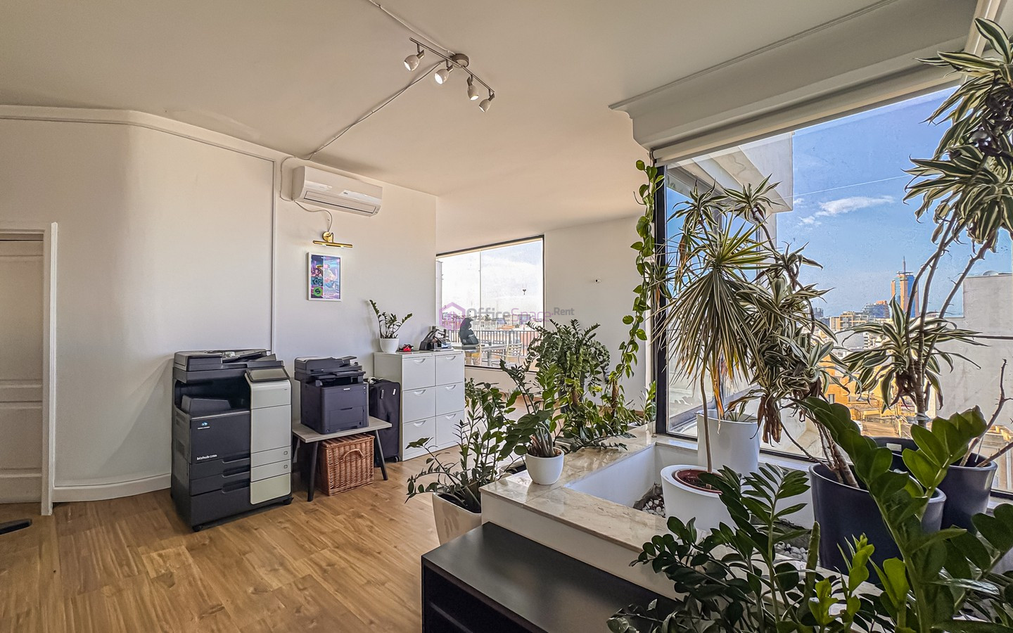 Seafront Ballutta Office Space