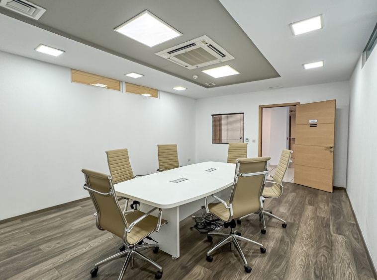 Modern Penthouse Offices To Let