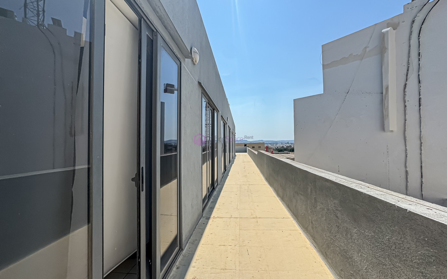 Modern Penthouse Offices To Let