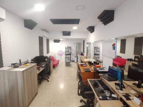 San Gwann Small Office For Rent