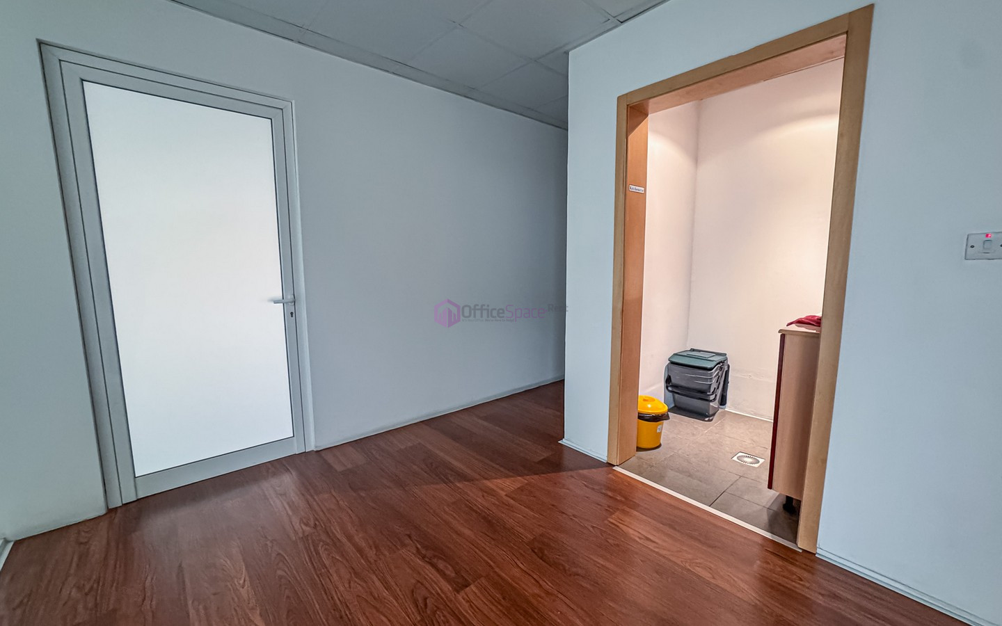 Office in Gudja To Let